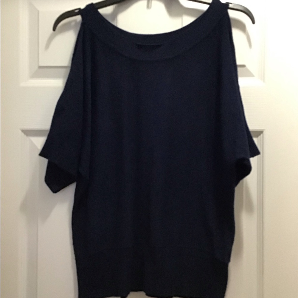 Joseph A Cold Shoulder - Short Sleeve atop